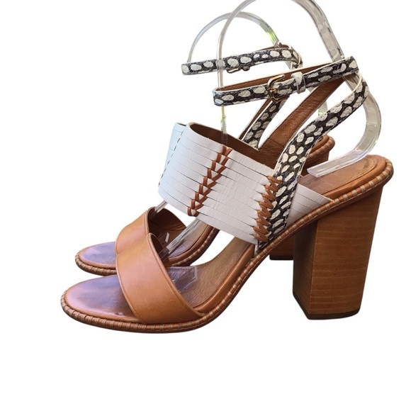 Coach Tan and White Heels - Picture 2 of 9